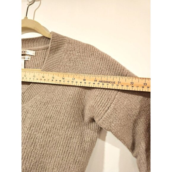 Max Studio 100% Extra Fine Merino Wool Ribbed Cropped Sweater Women Small Beige - Picture 5 of 8